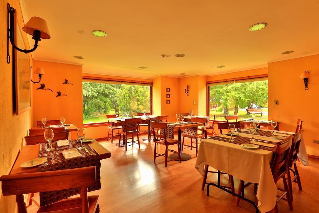 Hotel Y Cabanas Patagonia Green Puerto Aysen Exterior photo