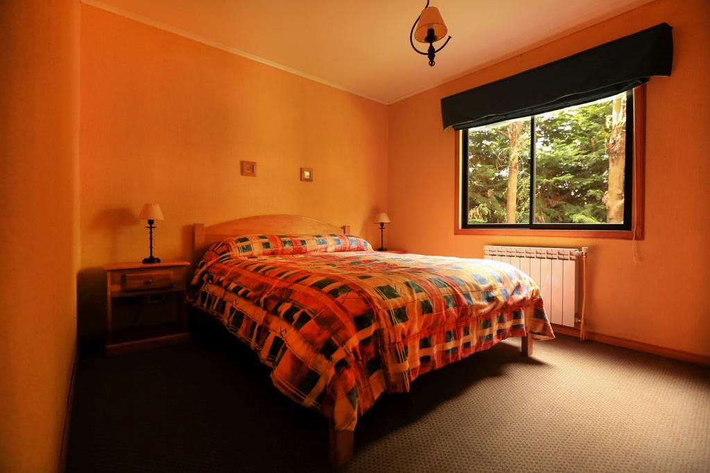 Hotel Y Cabanas Patagonia Green Puerto Aysen Room photo