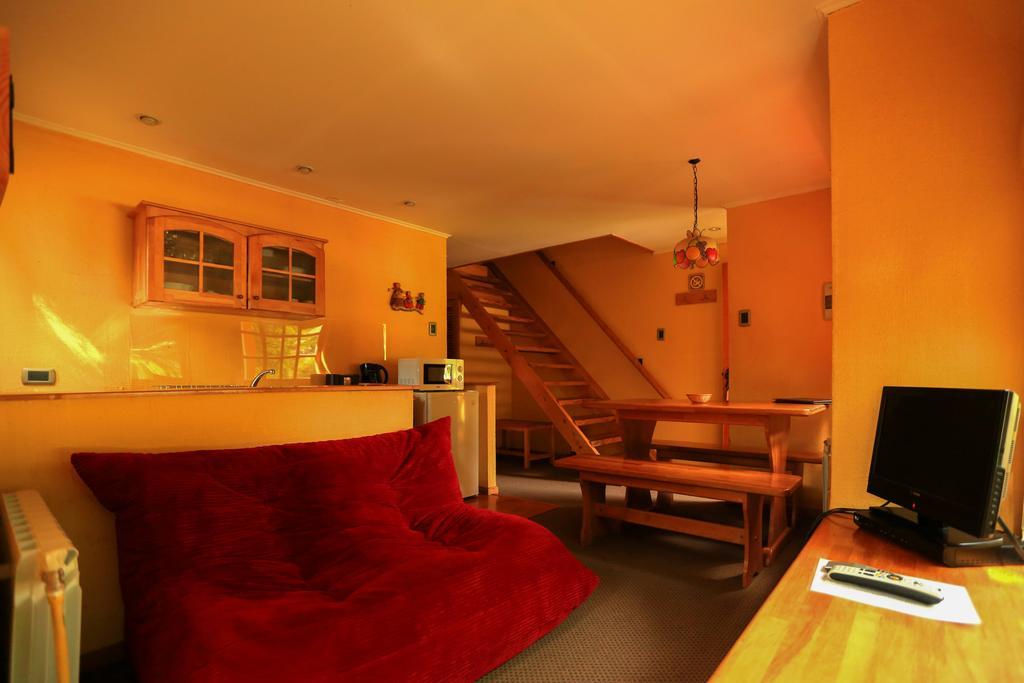 Hotel Y Cabanas Patagonia Green Puerto Aysen Room photo