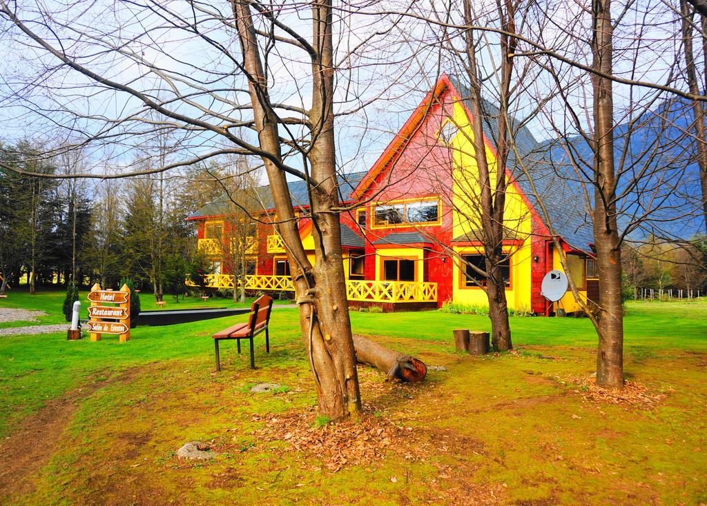 Hotel Y Cabanas Patagonia Green Puerto Aysen Exterior photo